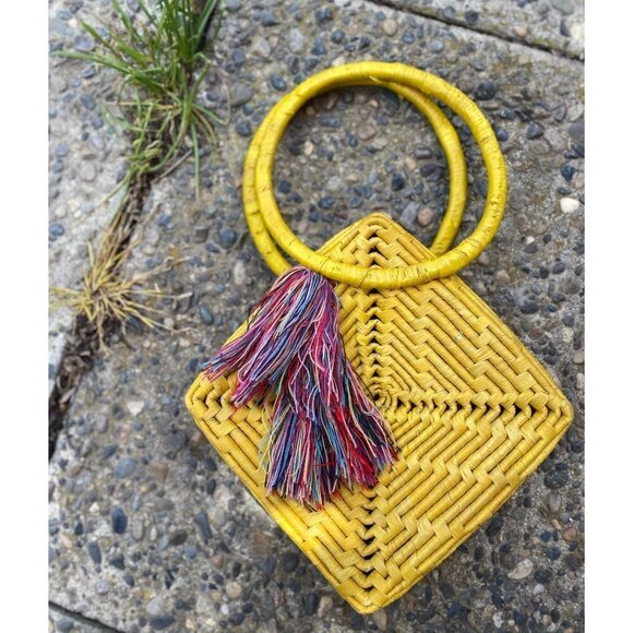 Nannacay Woven Purse Yellow Wicker Square Diamond - Picture 1 of 7